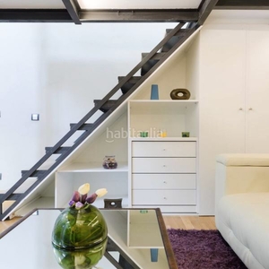 Alquiler apartamento coqueto apartamento abuhardillado en el centro en Madrid