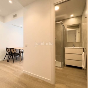 Alquiler apartamento elegante apartamento de 1 dormitorio en el centro de la ciudad- top en Barcelona
