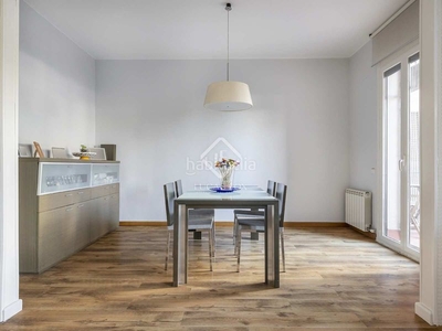 Alquiler apartamento en alquiler excelente piso en sant gervasi-la bonanova, con cuatro dormitorios dobles y terraza de 77 m² en Barcelona