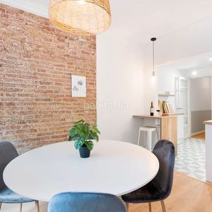 Alquiler apartamento hermoso piso para 4 personas en Barcelona