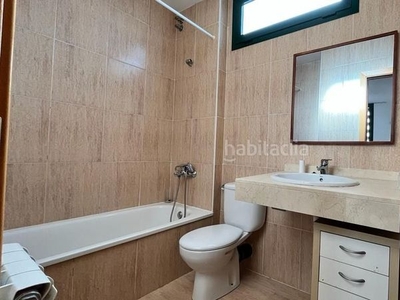 Alquiler casa adosada con 3 habitaciones con calefacción y aire acondicionado en Tarragona