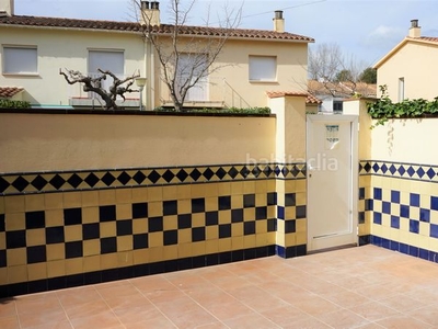 Alquiler casa apareada con garaje y piscina en Sant Antoni de Calonge
