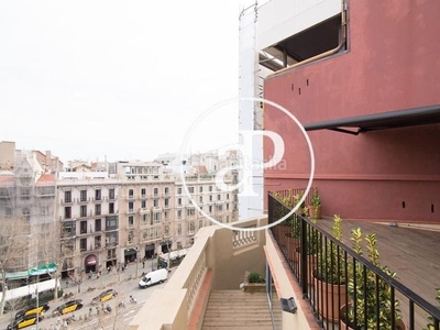 Alquiler piso ático amueblado en alquiler en paseo de gracia en Barcelona