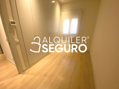 Alquiler piso c/ sancho dávila en Fuente del Berro Madrid