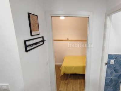 Alquiler piso con 2 habitaciones con aire acondicionado en Barcelona