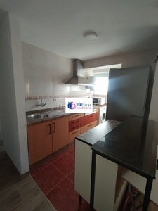 Alquiler piso con 2 habitaciones en Alfalfa - Santa Cruz Sevilla