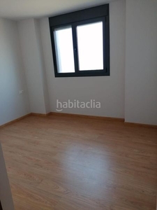 Alquiler piso con 3 habitaciones con ascensor y aire acondicionado en Tarragona