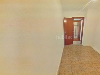 Alquiler piso con 3 habitaciones en Santa Rosa Santa Coloma de Gramenet