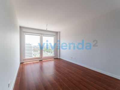 Alquiler piso en atocha, 100 m2, 2 dormitorios, 2 baños, 1.375 euros en Madrid