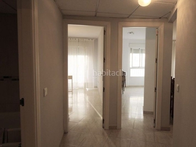 Apartamento con 3 habitaciones amueblado con ascensor y aire acondicionado en Mijas