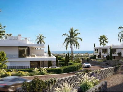 Apartamento con 3 habitaciones con ascensor, parking, piscina y aire acondicionado en Marbella
