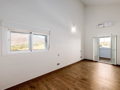 Ático bahia , 3 bed penthouse en Huerta Nueva Estepona