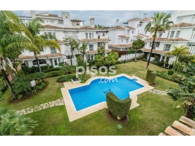 Ático en venta en Los Naranjos en Los Naranjos-Las Brisas por 430.000 €