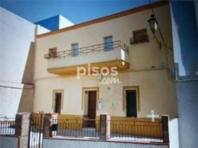 Casa adosada en venta en Alcalá de Guadaira en Centro por 125.000 €