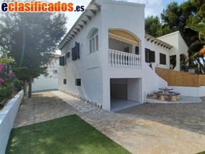 Casa-Chalet en Venta en..