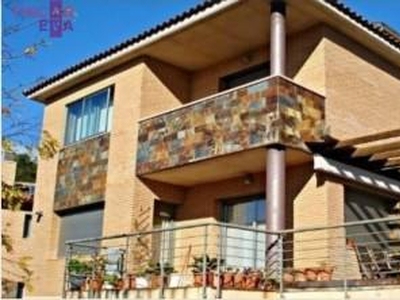 Casa con terreno en Tarragona