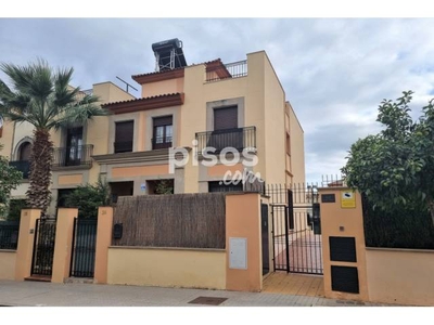 Casa pareada en venta en Calle Granado, 24 en El Brillante-El Naranjo-El Tablero por 339.000 €