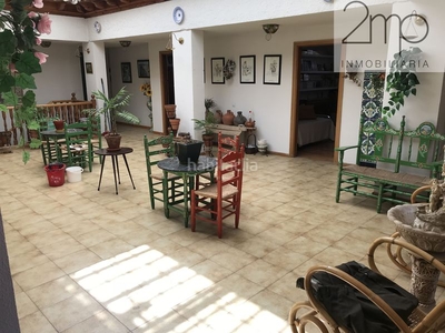 Chalet con 8 habitaciones con parking, piscina, calefacción y vistas a la montaña en Manzanares el Real