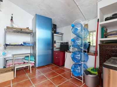 Chalet villa independiente estilo cortijo andaluz , 5 dormitorios, 5 baños, con 3600m de parcela en Mijas