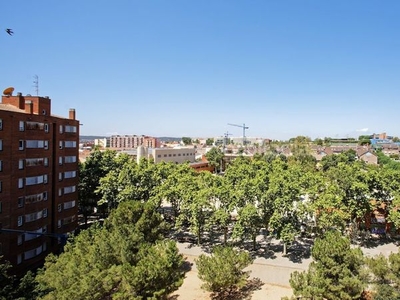 Piso con 3 habitaciones con ascensor en Hostafrancs Sabadell