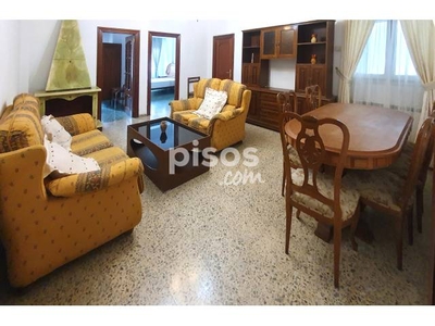 Piso en alquiler en Calle de las Flores, 3 en Circular-Vadillos por 490 €/mes