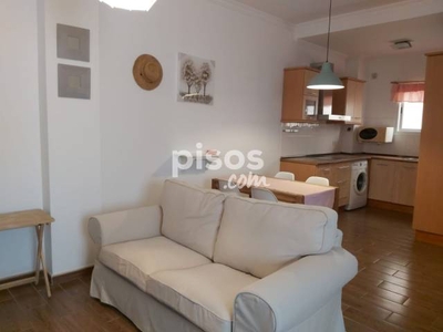 Piso en alquiler en Calle Luis Morote, 22 en Puerto Canteras por 700 €/mes