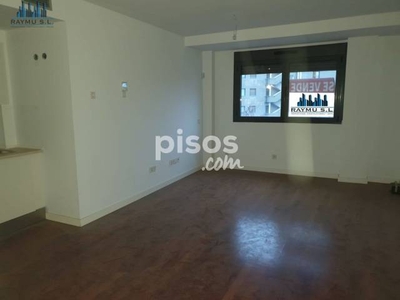 Piso en venta en Calle de Felipe Campos en El Viso por 282.700 €