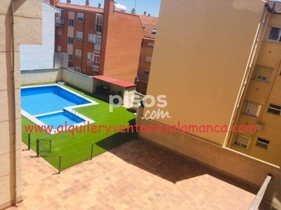 Piso en venta en Carretera de Ledesma, cerca de Calle de las Hilanderas en Pizarrales por 164.990 €