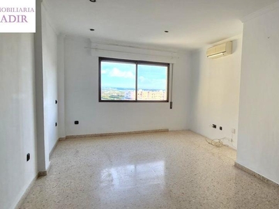 Piso en venta en Cobreros Viejo