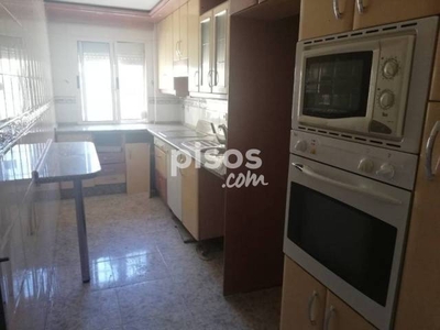 Piso en venta en Paseo de la Redondilla, 1 en Centro-Doña Mercedes por 108.000 €