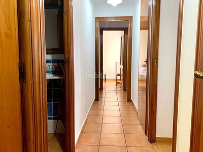 Piso exterior con ascensor, plaza de parking y terraza! en Esplugues de Llobregat