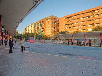 Piso finca clásica del año 1958, sin ascensor. en Barcelona