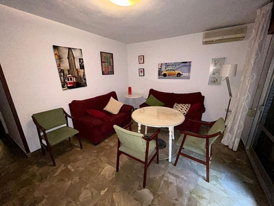 Alquiler de piso en Belén - San Roque de 4 habitaciones con terraza y muebles