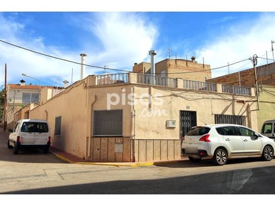 Casa adosada en venta en Alcanar