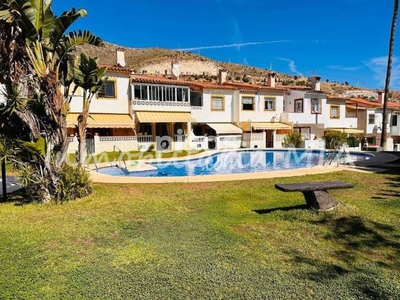 Casa adosada en venta en Arroyo de La Miel