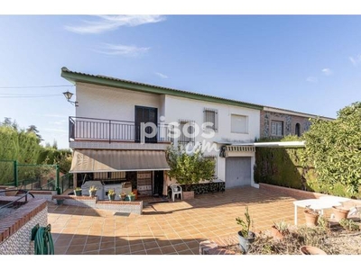 Casa pareada en venta en Colinas Bermejas