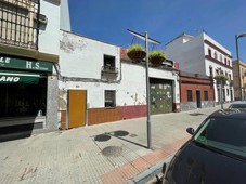 Venta Chalet en Avenida de Andalucia Dos Hermanas. 340 m²