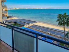 Venta Piso La Manga del Mar Menor. Piso de dos habitaciones Con terraza