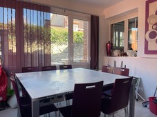 Chalet en calle chaparras 2 chalet con 7 habitaciones amueblado con piscina, calefacción y aire acondicionado en Guadarrama