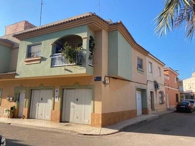 Atico en venta en Algar, El de 109 m²