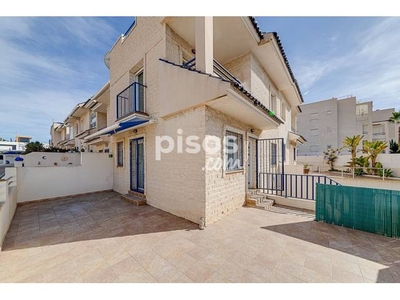 Casa adosada en venta en Avenida del Pacífico, 17