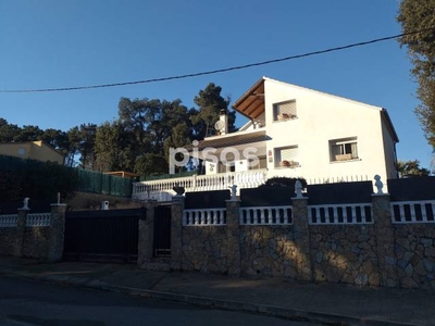 Casa adosada en venta en Llagostera