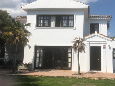 Casa o chalet de alquiler en Altos de Estepona