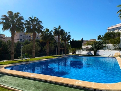 Chalet en venta en Orihuela Costa