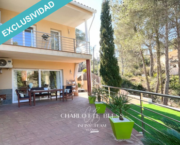 Moderna vivienda unifamiliar en Canyelles