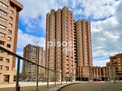 Piso en alquiler en Avenida de Sancho 'El Fuerte', 77