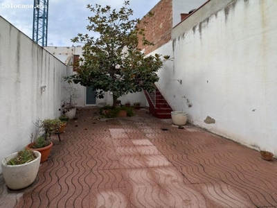 Casa Ronda Zamenhoff_Centro con patio y terraza