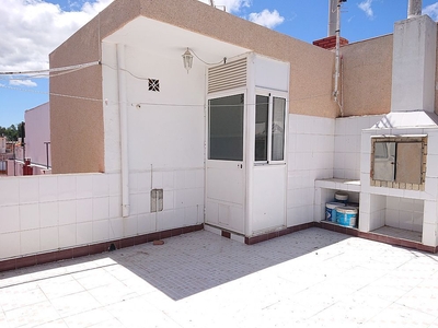 Inmueble en venta en Algeciras de 64 m²