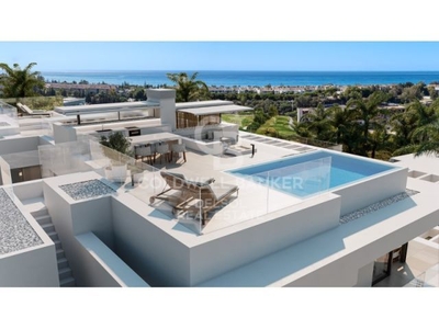 Villas y apartamentos en venta en Santa Clara Marbella