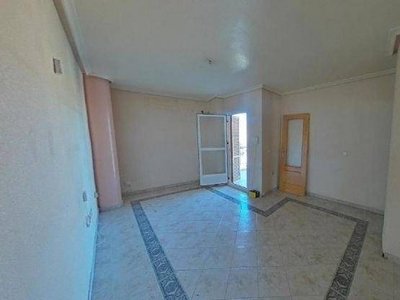 Venta Piso Murcia. Piso de tres habitaciones